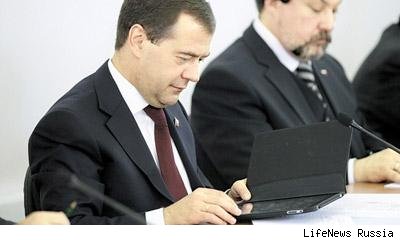 medvedev-ipad.jpg