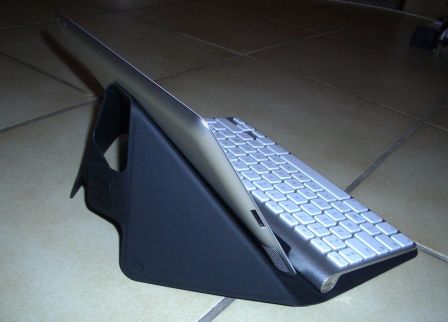 etui-origami-incase-clavier-apple-BT-ipad-9.jpg