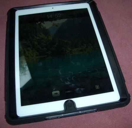 otterbox-defender-ipad-2-16.jpg