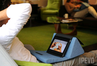 coussin-ipad-support-1.jpg