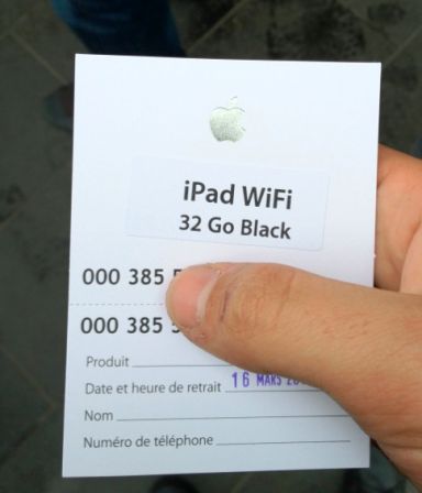 sortie-nouvel-ipad-queue-achat-3.jpg