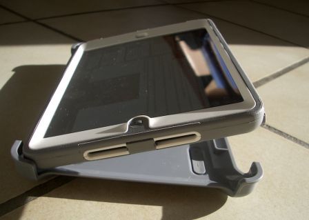 test-avis-otterbox-defender-coque-ipad-mini-15.jpg