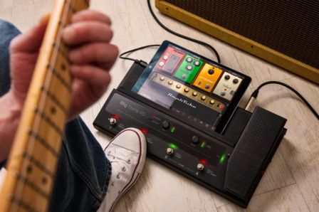 irig-stomp-i-o-ik-multimedia-ipad-guitare-2.jpg