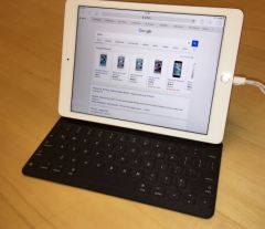 smart-keyboard-ipad-pro.jpg